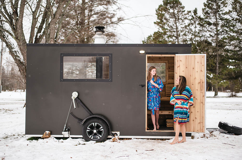 Mobile Saunas / Voyageur Custom Saunas